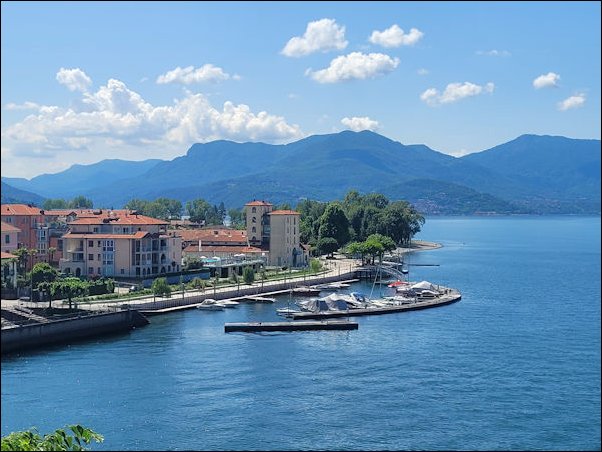 LagoMaggiore22021.jpg