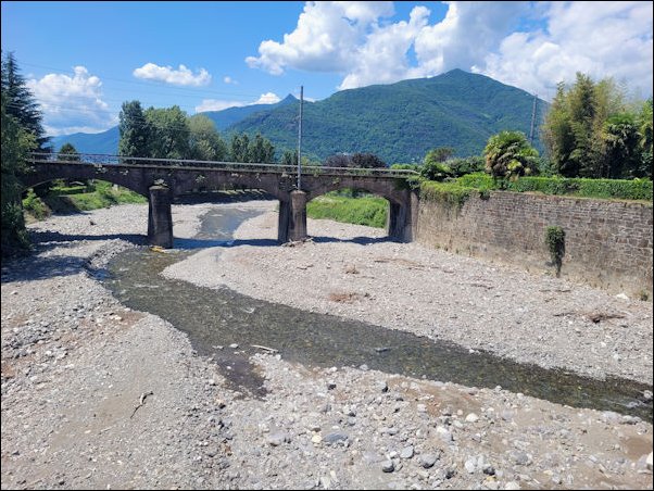 LagoMaggiore22036.jpg