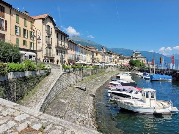 LagoMaggiore22068.jpg