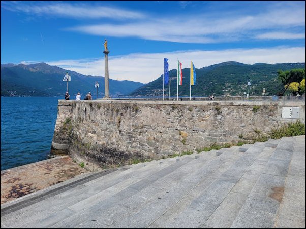 LagoMaggiore22105.jpg